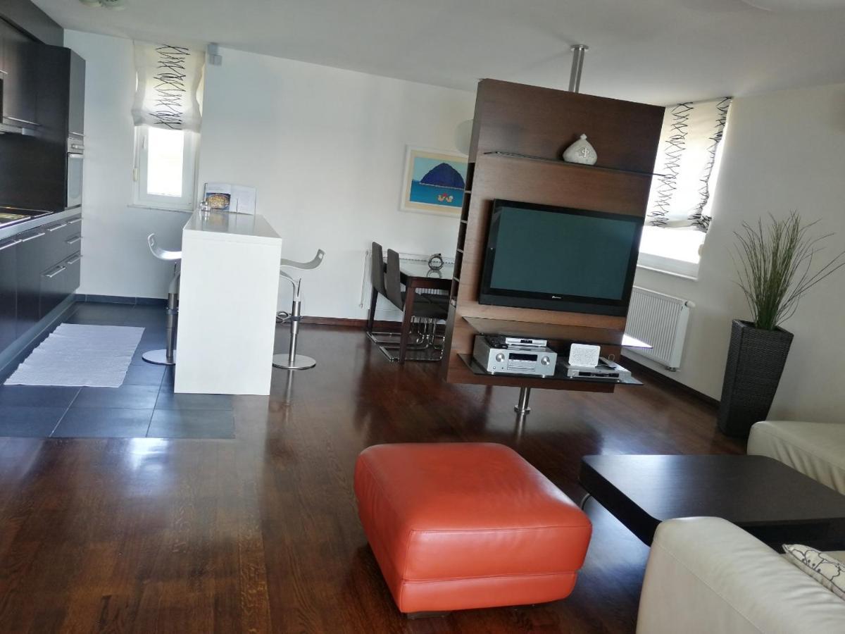 Maria'S Apartment บีโอกราดนาโมรู ภายนอก รูปภาพ