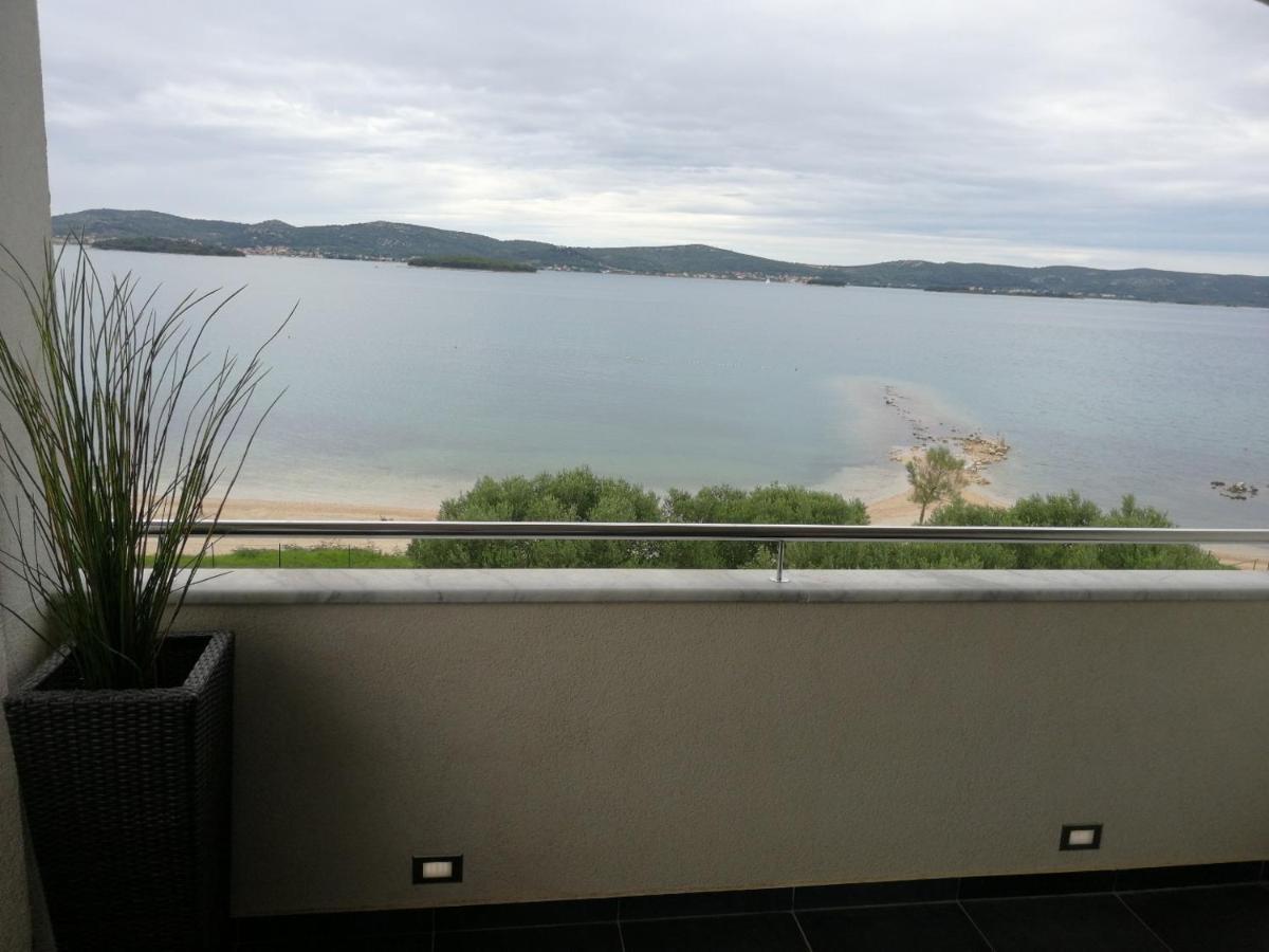 Maria'S Apartment บีโอกราดนาโมรู ภายนอก รูปภาพ